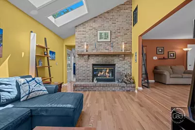 129 S Hudson Street, Westmont, IL 60559 - Photo 8