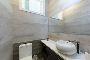2125 W Erie St, Chicago, IL 60612 - Photo 6