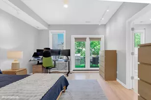 2919 N Southport Ave, Chicago, IL 60657 - Photo 20