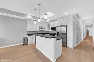 2919 N Southport Ave, Chicago, IL 60657 - Photo 14