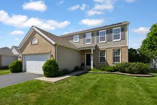 1716 Wintercrest Ct, Shorewood, IL 60404 - Photo 1