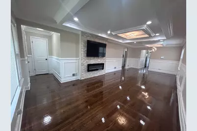 12211 S Lafayette Avenue, Chicago, IL 60628 - Photo 2