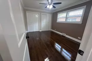 12211 S Lafayette Ave, Chicago, IL 60628 - Photo 4