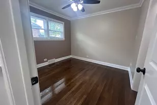 12211 S Lafayette Ave, Chicago, IL 60628 - Photo 6