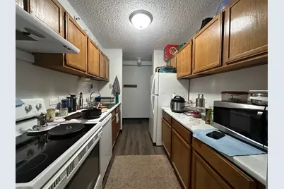 1800 Huntington Boulevard #206, Hoffman Estates, IL 60169 - Photo 6