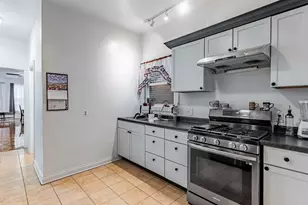 1140 N Ridgeway Ave, Chicago, IL 60651 - Photo 12