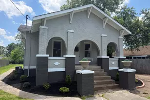 909 W Prairie St, Marion, IL 62959 - Photo 2