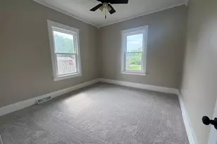 909 W Prairie St, Marion, IL 62959 - Photo 22