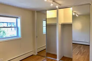 530 W Barry Ave, Chicago, IL 60657 - Photo 12