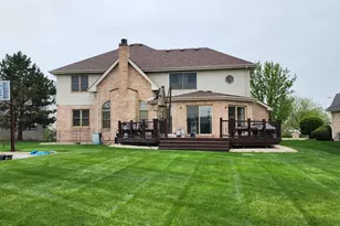 4942 Bay View Dr, Richton Park, IL 60471 - Photo 2