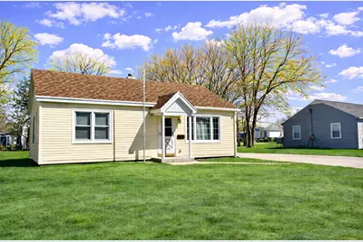 1410 Bennett Drive, Rock Falls, IL 61071 - Photo 2