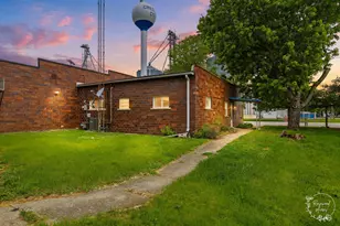 409 Main St, Crescent City, IL 60928 - Photo 22