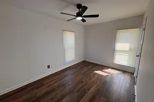 404 Sherman St, Joliet, IL 60433 - Photo 14