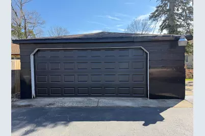 404 Sherman Street, Joliet, IL 60433 - Photo 2