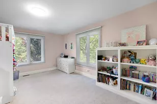 320 Camelot Ln, Libertyville, IL 60048 - Photo 30