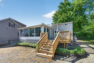143 Fossil Lake Ct, Wilmington, IL 60481 - Photo 2