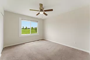 15826 Farm Hill Dr, Orland Park, IL 60462 - Photo 14