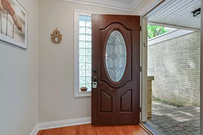 1741 Beverly Place, Highland Park, IL 60035 - Photo 4