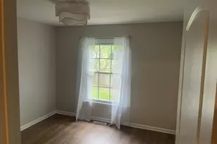 1694 Farragut Ct, Wheaton, IL 60189 - Photo 8