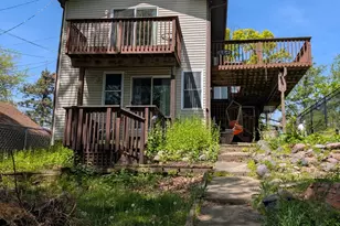 131 Cora Ave, Fox Lake, IL 60020 - Photo 2