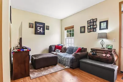 2726 Kendall Crossing, McHenry, IL 60051 - Photo 4