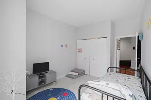 233 E 13th St, Chicago, IL 60605 - Photo 14