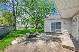 858 Shorewood Dr, Bartlett, IL 60103 - Photo 26