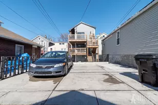 1737 W 16th St, Chicago, IL 60608 - Photo 18