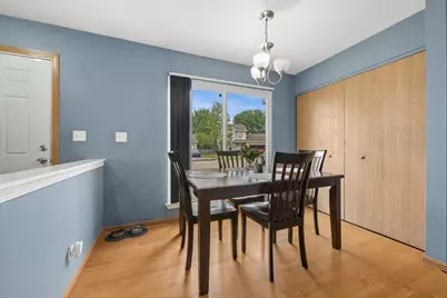 2099 Kathleen Circle, Montgomery, IL 60538 - Photo 6