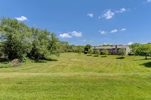 379 Ascot Ln, Streamwood, IL 60107 - Photo 26