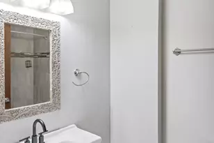 379 Ascot Ln, Streamwood, IL 60107 - Photo 20
