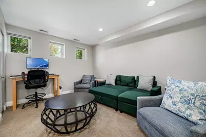 1742 N Bissell Street, Chicago, IL 60614 - Photo 26