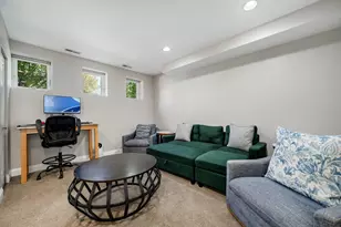 1742 N Bissell St, Chicago, IL 60614 - Photo 26