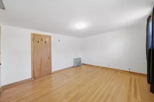 7058 S Fairfield Ave, Chicago, IL 60629 - Photo 16