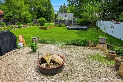 615 Highland Avenue, Antioch, IL 60002 - Photo 34