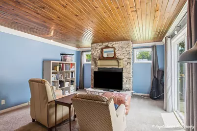 615 Highland Avenue, Antioch, IL 60002 - Photo 20
