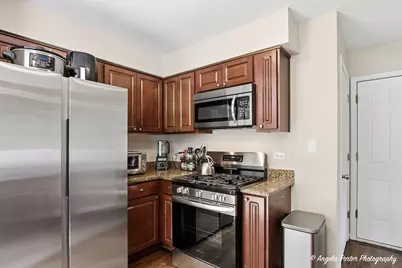 615 Highland Avenue, Antioch, IL 60002 - Photo 12
