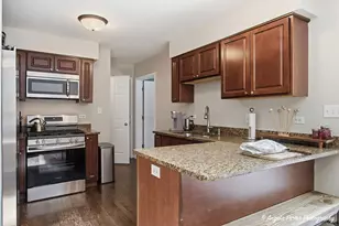 615 Highland Ave, Antioch, IL 60002 - Photo 10