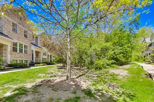 932 Tuscany Dr, Streamwood, IL 60107 - Photo 32