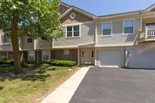 1251 Bradwell Ln, Mundelein, IL 60060 - Photo 1
