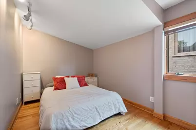 4947 Estes Avenue, Skokie, IL 60077 - Photo 24