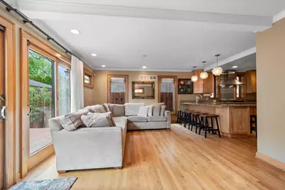 4947 Estes Avenue, Skokie, IL 60077 - Photo 14