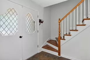 2S742 Ave Orleans, Oak Brook, IL 60523 - Photo 2