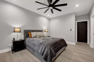 1109 W 16th St, Chicago, IL 60608 - Photo 14