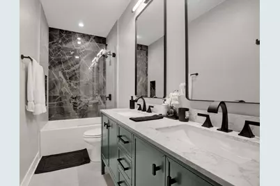1109 W 16th Street #1, Chicago, IL 60608 - Photo 16