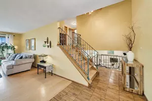 2412 Happy Hollow Rd, Glenview, IL 60026 - Photo 6