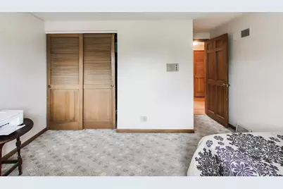 2412 Happy Hollow Road, Glenview, IL 60026 - Photo 22