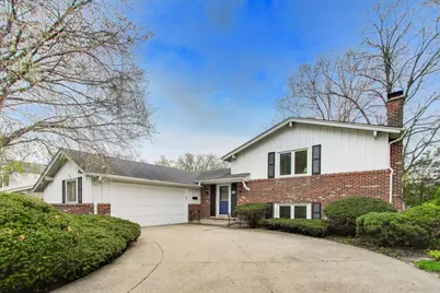 2412 Happy Hollow Road, Glenview, IL 60026 - Photo 1