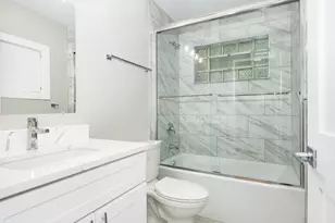 48 Oakwood Dr, Naperville, IL 60540 - Photo 12