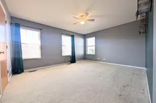 1014 Heron Cir, Joliet, IL 60431 - Photo 10